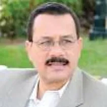 أحمد درويش