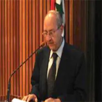 نزار أباظة