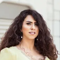 دنيا مخلوف