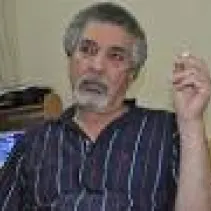 مصطفى خليفة