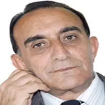 حاتم محمد الصكر