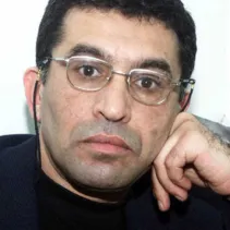 شاكر لعيبي
