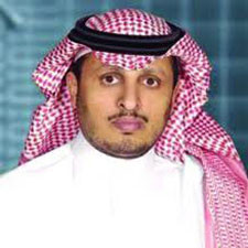 هل انتهى عصر كاتب المقال الصحفي
