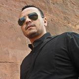 الشاعر الجزائري محمد السعيدي: بعض الكتاب لايرون بمعارض الكتاب سوى الرواية والشعر