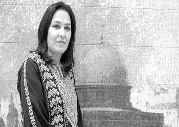 من هي نملة القراءة