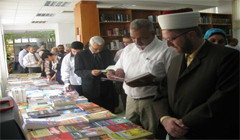 افتتاح معرض الكتاب السادس في مكتبة بلدية اريحا