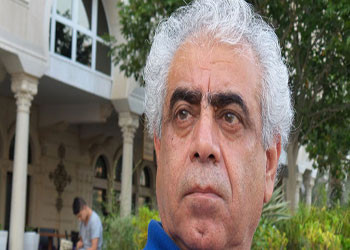 «كتاب في جريدة» يبحث عن منقذ